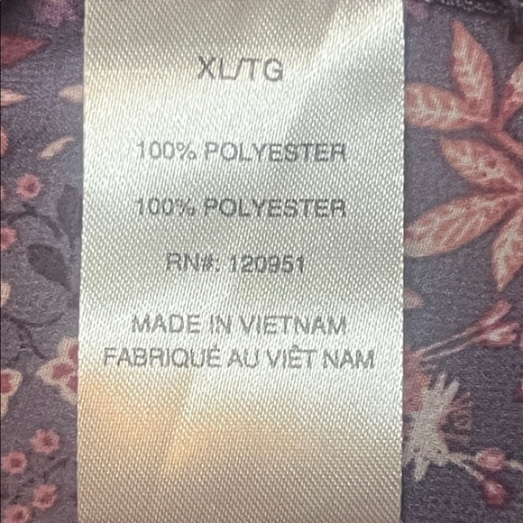 NWT Elegant Floral Lace-Up Blouse in Purple Wild Skye XL - Picture 10 of 11